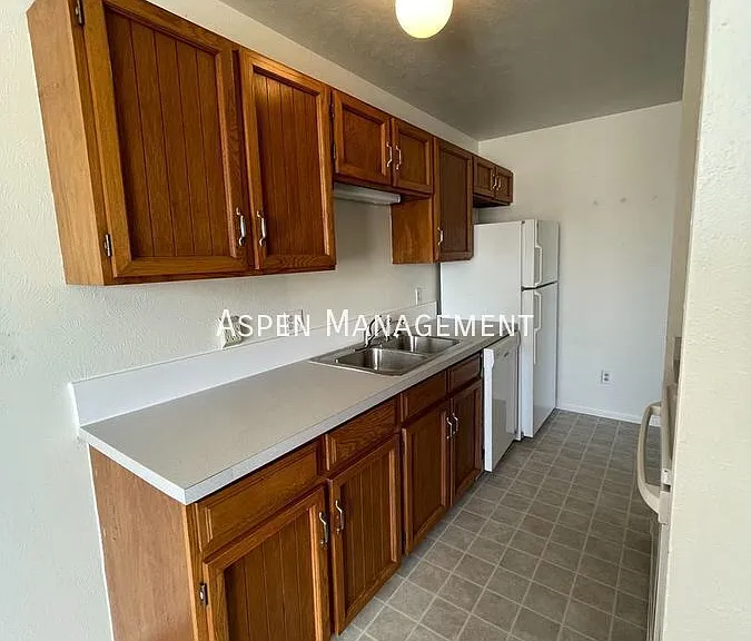 3720 Iris Ave #D — Photo 9
