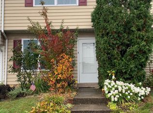551 Blaker Dr, East Greenville, PA 18041