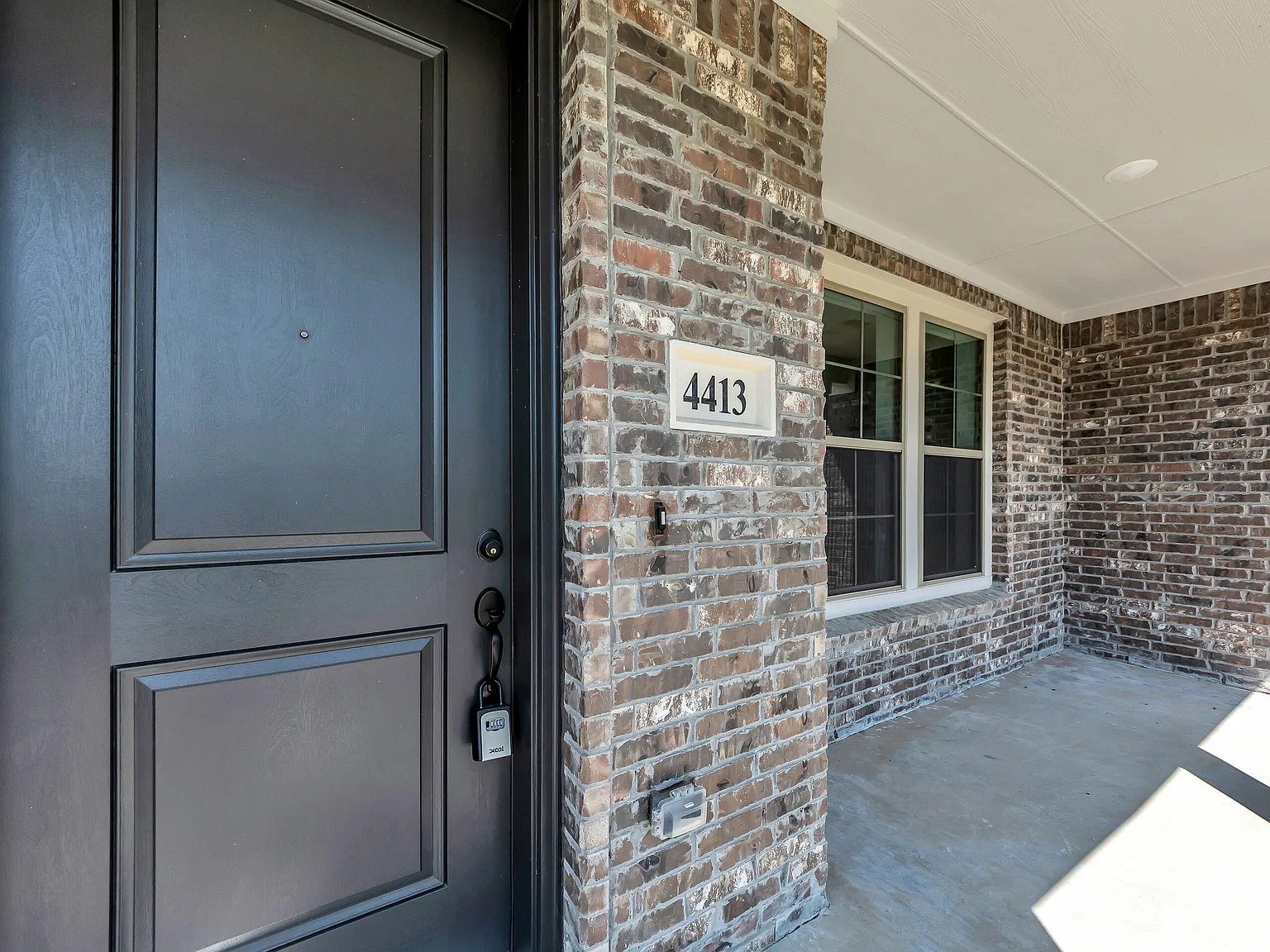 3 bed, 1671 sqft, $2,600 — Photo 2