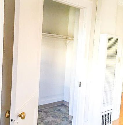 4th image of 1519 E Madison St #301