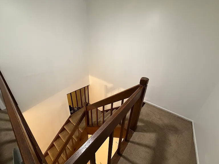 203C E Montcastle Dr — Photo 8