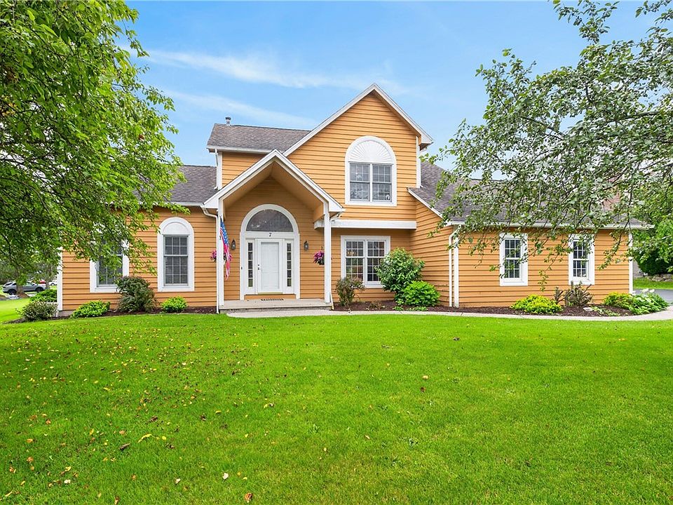 1st image of 7 Cassandra Cir