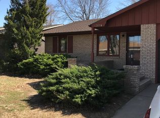 1205 W 24th Ave #A, Hutchinson, KS 67502