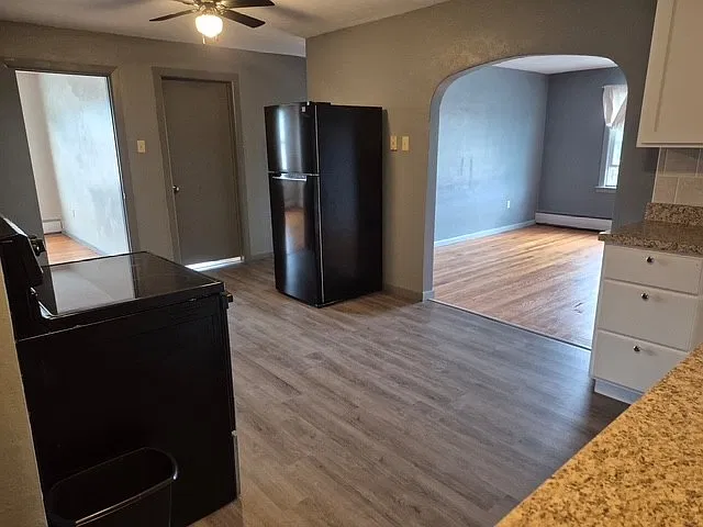 3 bed, $750 — Photo 3