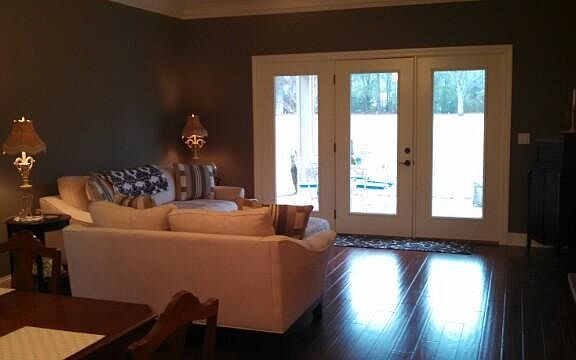 5th image of 190 Templeton Ln
