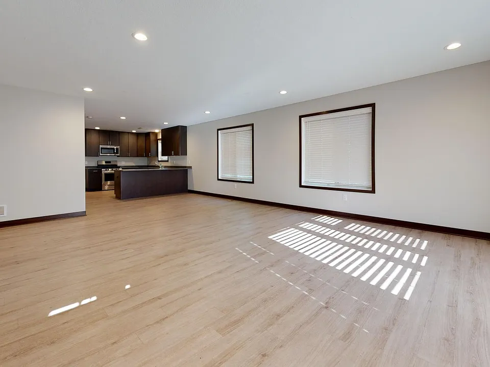 Spacious living rooms!