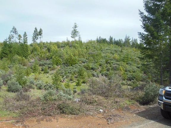 4th image of 0 Suncrest Dr #O