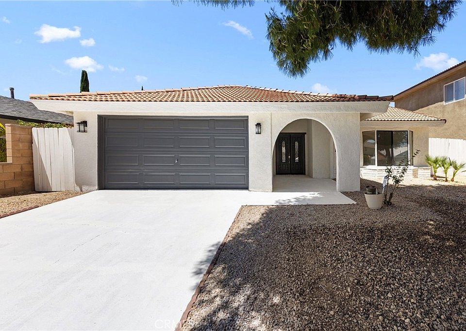 1st image of 13380 Alta Vista Dr