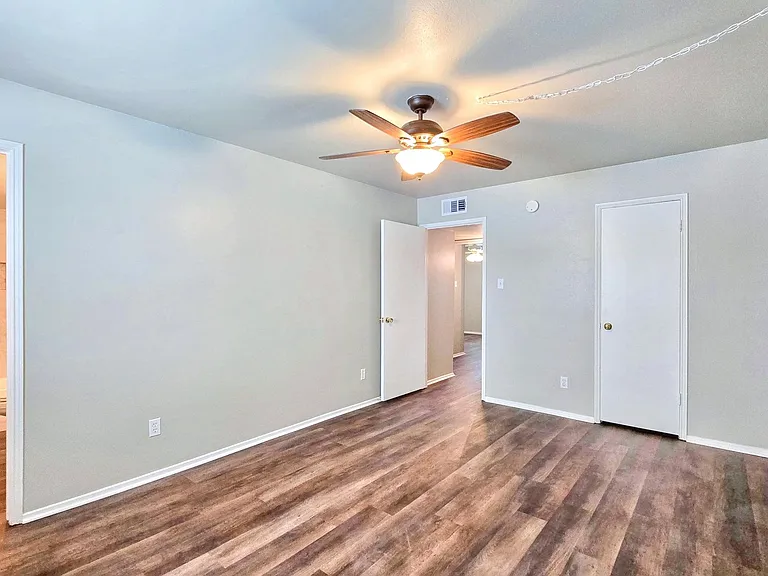 9303 Hammerly Blvd #103 — Photo 15