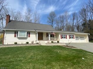 955 Ridge Rd, Newton, NJ 07860