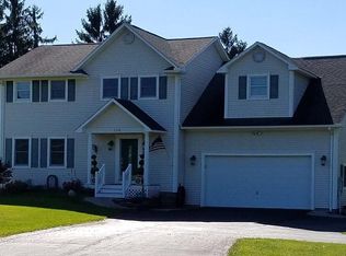 1714 Parliament Pl, Skaneateles, NY 13152