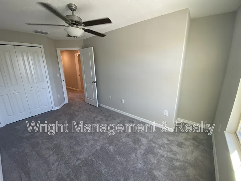 11736 Dumaine Valley Rd — Photo 13