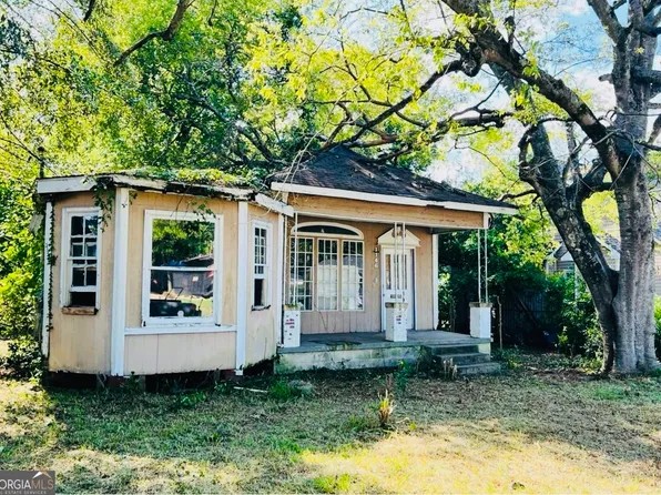 1146 Maynard St, Macon, GA 31217