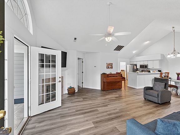 3rd image of 35104 Harvest Ridge Ln