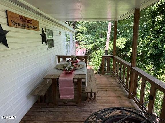 5th image of 230 Ridge Rd