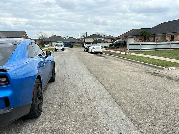 5th image of 5006 Morning Star Ln