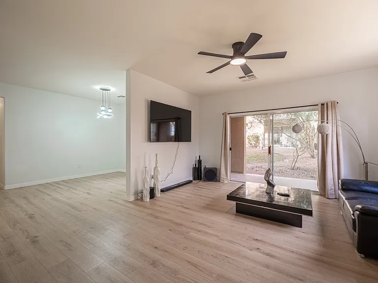 800 Peachy Canyon Cir #103 — Photo 12