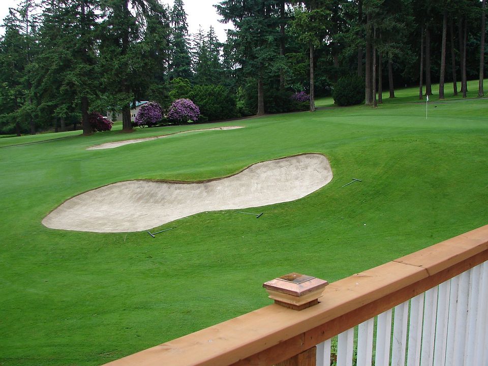 10th Green