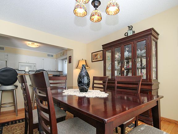 5th image of 12409 Birnamwood Ct #1