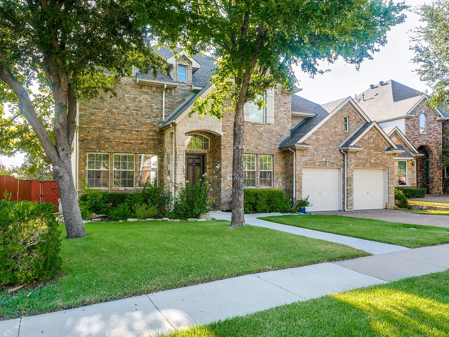 4 bed, 2.5 bath, 3061 sqft, $3,600 — Photo 2
