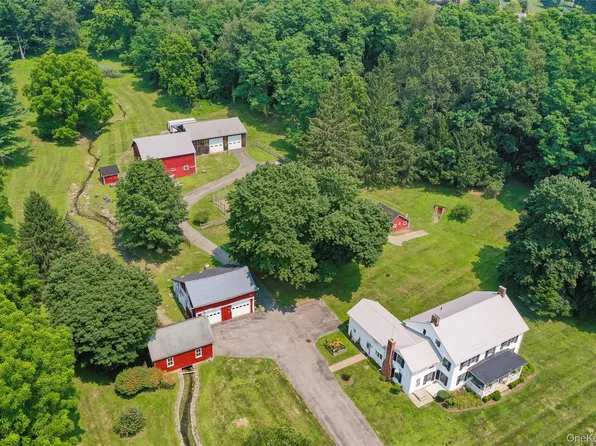 163 Gardner Hollow Road, Poughquag, NY 12570