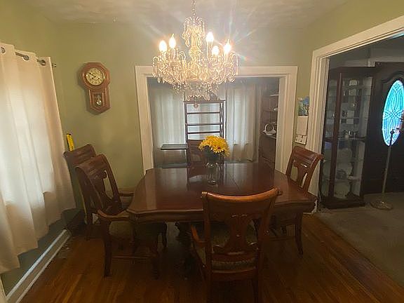 5th image of 51 Crull St