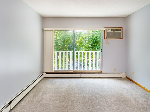 3rd image of 1601 N Innsbruck Dr #373NE