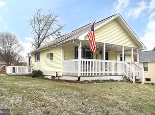 746 S Nixon Rd, Pine Grove Mills, PA 16868