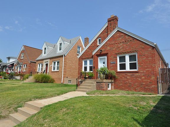 3rd image of 4915 Bancroft Ave