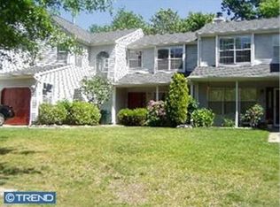 15 Spruce Rd, East Windsor, NJ 08520