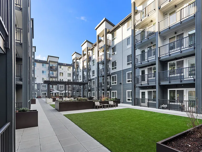 Ovation at Meeker 55+ Senior Apartments — Photo 14