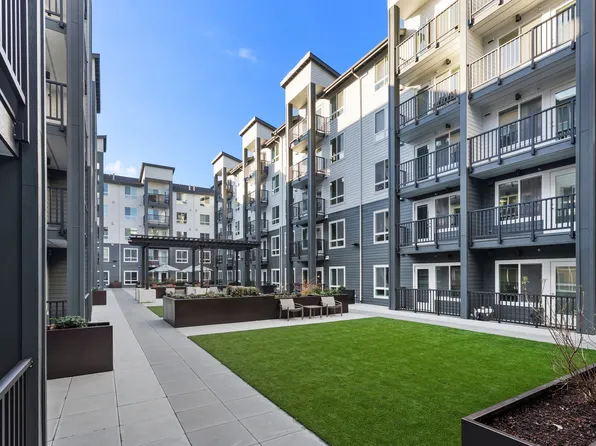 Ovation at Meeker 55+ Senior Apartments, 625 W Meeker St #422, Kent, WA 98032