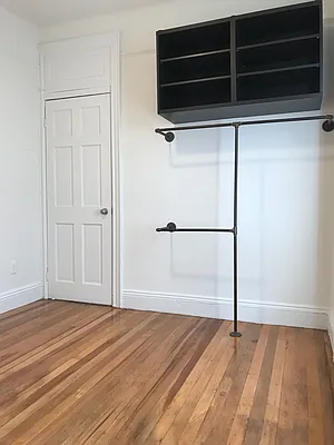 Rented by Veracity NYC LLC | media 31