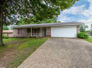 8509 Oakridge Rd, Sherwood, AR 72120