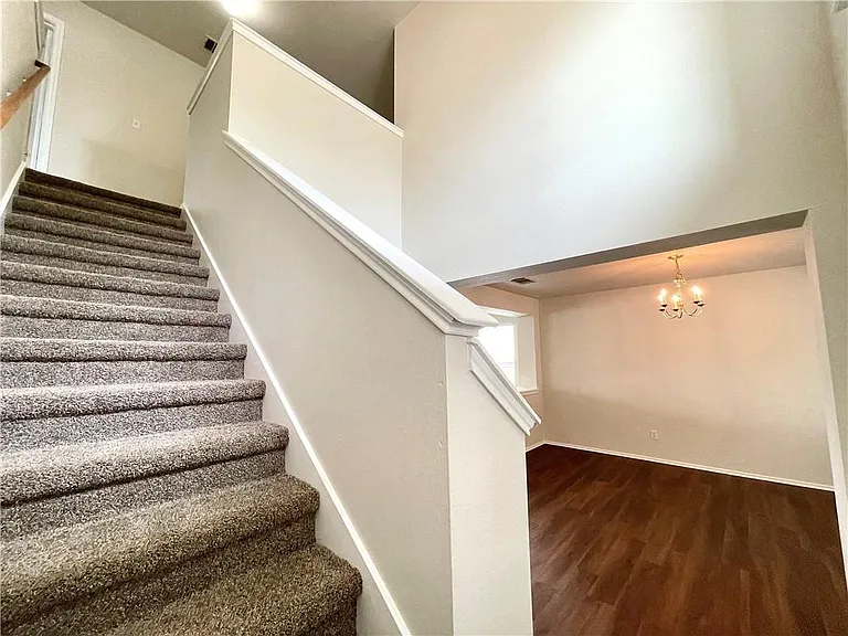 18120 Topsail St — Photo 5