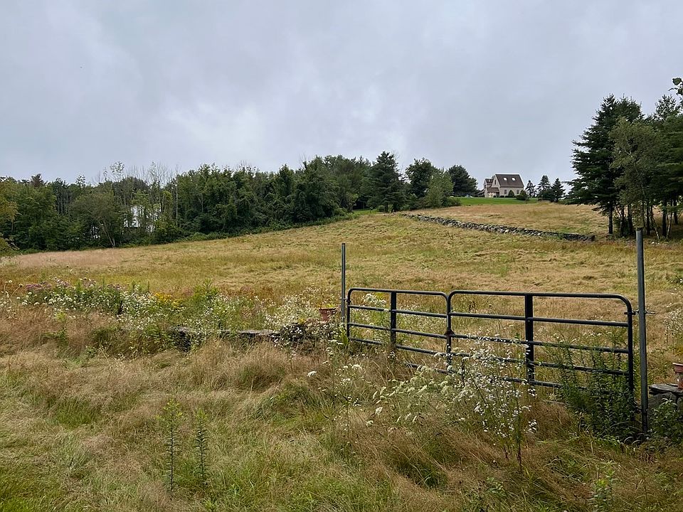 1st image of 1 Misty Meadow Ln