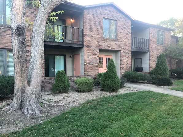 302 N Penfield St #4, Rantoul, IL 61866