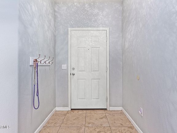 5th image of 10739 E BRAMBLE Avenue