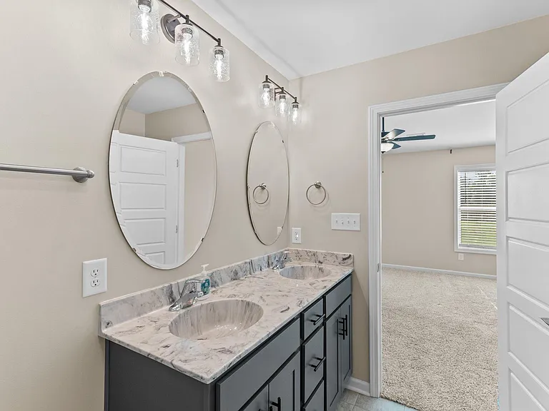116 Harvest Blvd — Photo 34