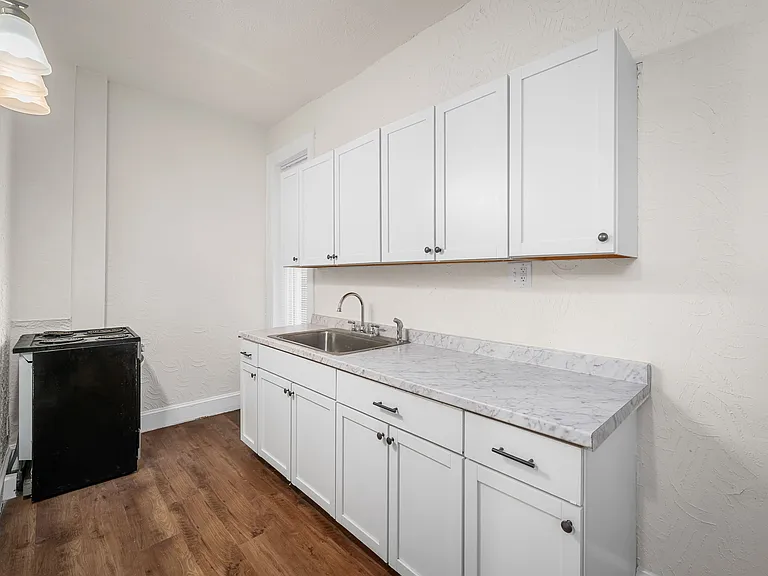 3822 S Compton Ave #3822 — Photo 7