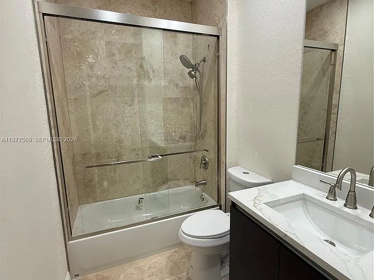 3227 NE 11th Dr #3227 — Photo 12