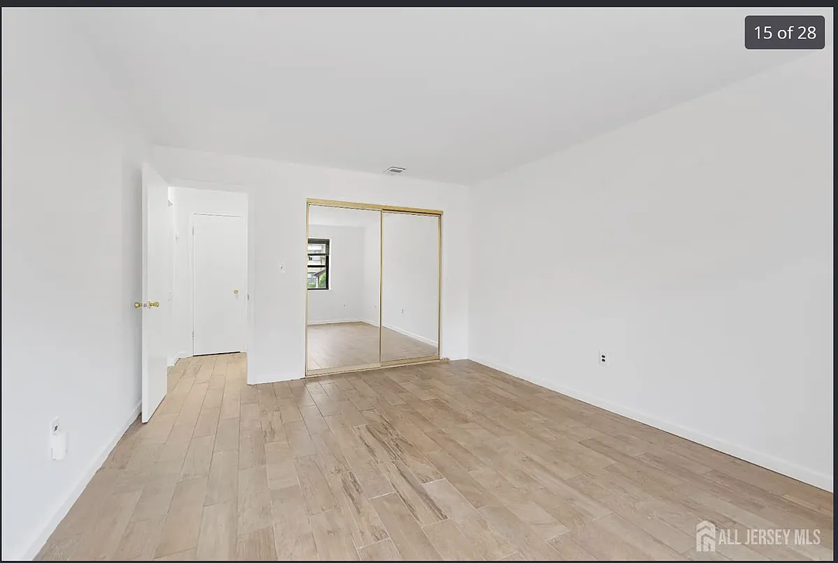 Building Photo - 1602 Raspberry Ct