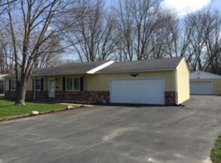 219 Vance Ln, Danville, IL 61832