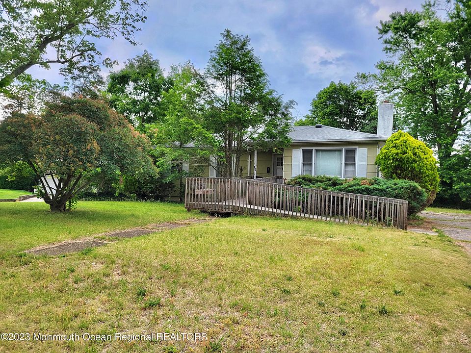 1st image of 94 Fairacres Drive