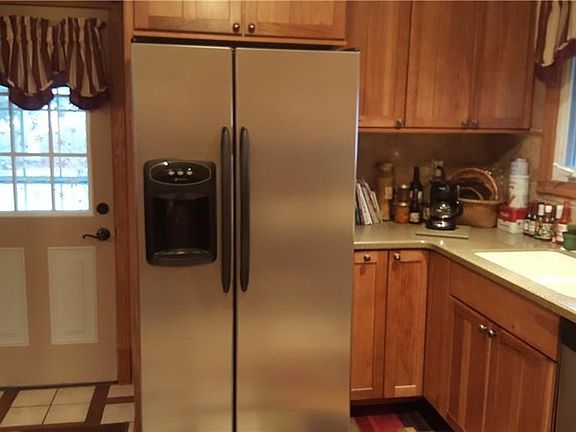 5th image of 839 Terra Alta St NE
