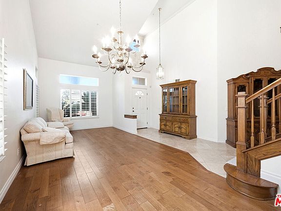 4th image of 14282 Rideout Ct