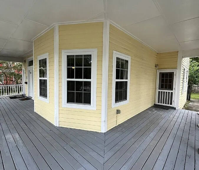 904 E Duffy St #A — Photo 4