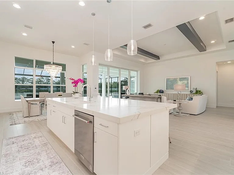 8900 Nevis Way — Photo 8