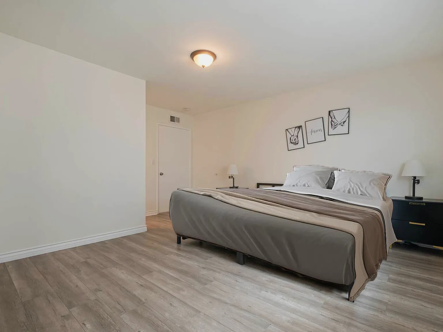 3 bed, 1557 sqft, $6,500 — Photo 3