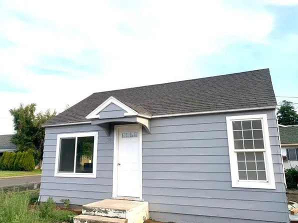 306 E Adams St, Connell, WA 99326